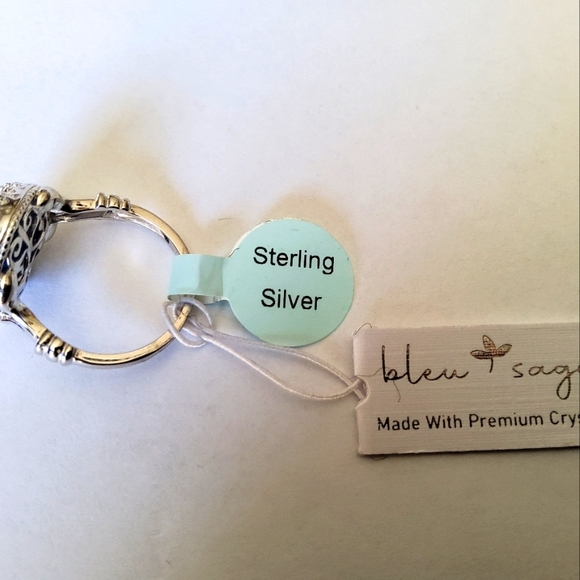 Sterling Silver Ring Sz 8 - Picture 6 of 9